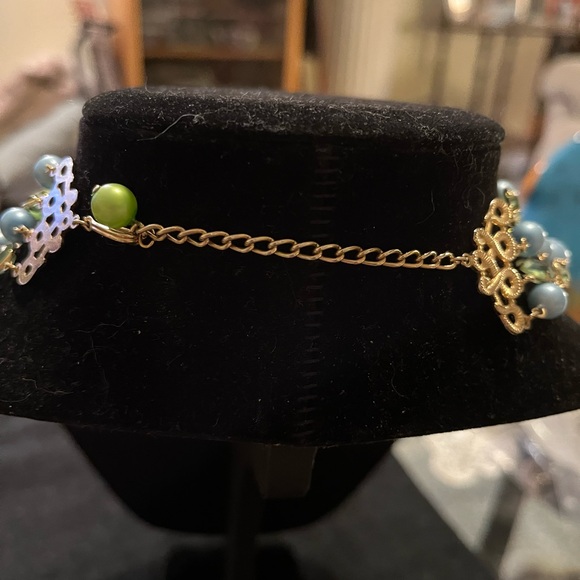 Gold tone Green and Light Blue Crystal Necklace and Matching Earrings Set - Picture 8 of 8